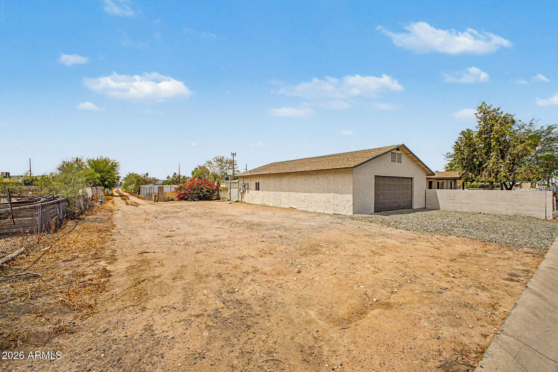 2185 West Greasewood Street Apache Junction, AZ 85120 - Photo 4 of 48