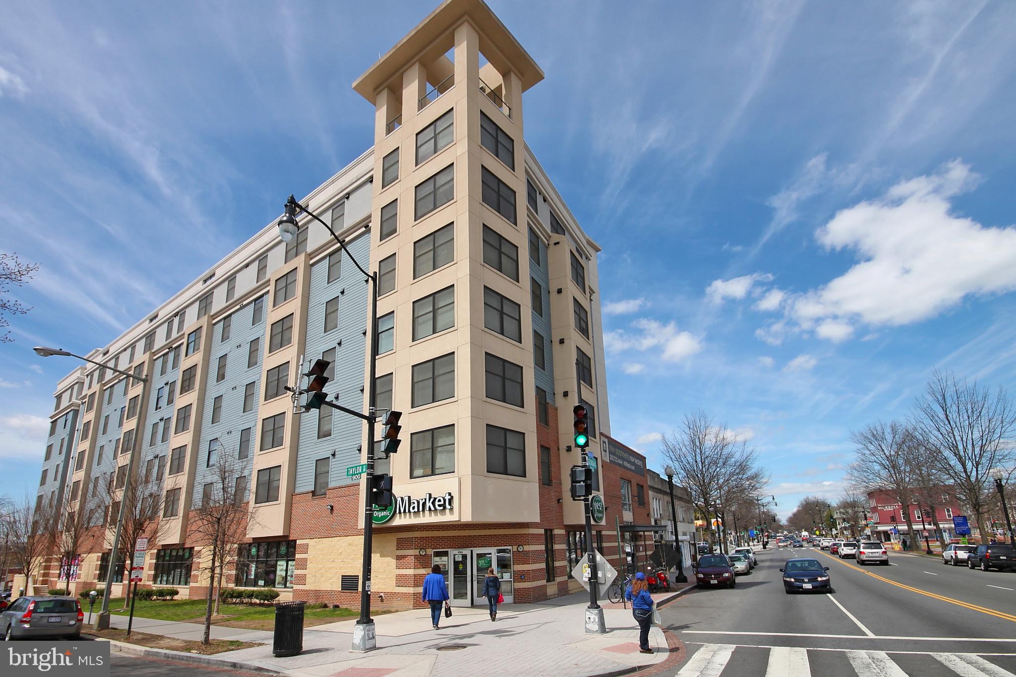 1321 Spring Road Northwest Washington, DC 20010 - Photo 24 of 30 a view of a building with a street