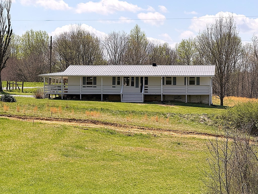 118 Collins Road Allons, TN 38541 - Photo 2 of 64