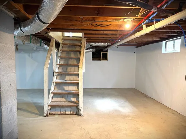 a picture of a black and white wall