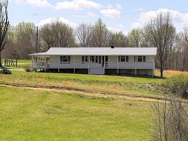 $275,000 | 118 Collins Road, Allons, TN 38541
