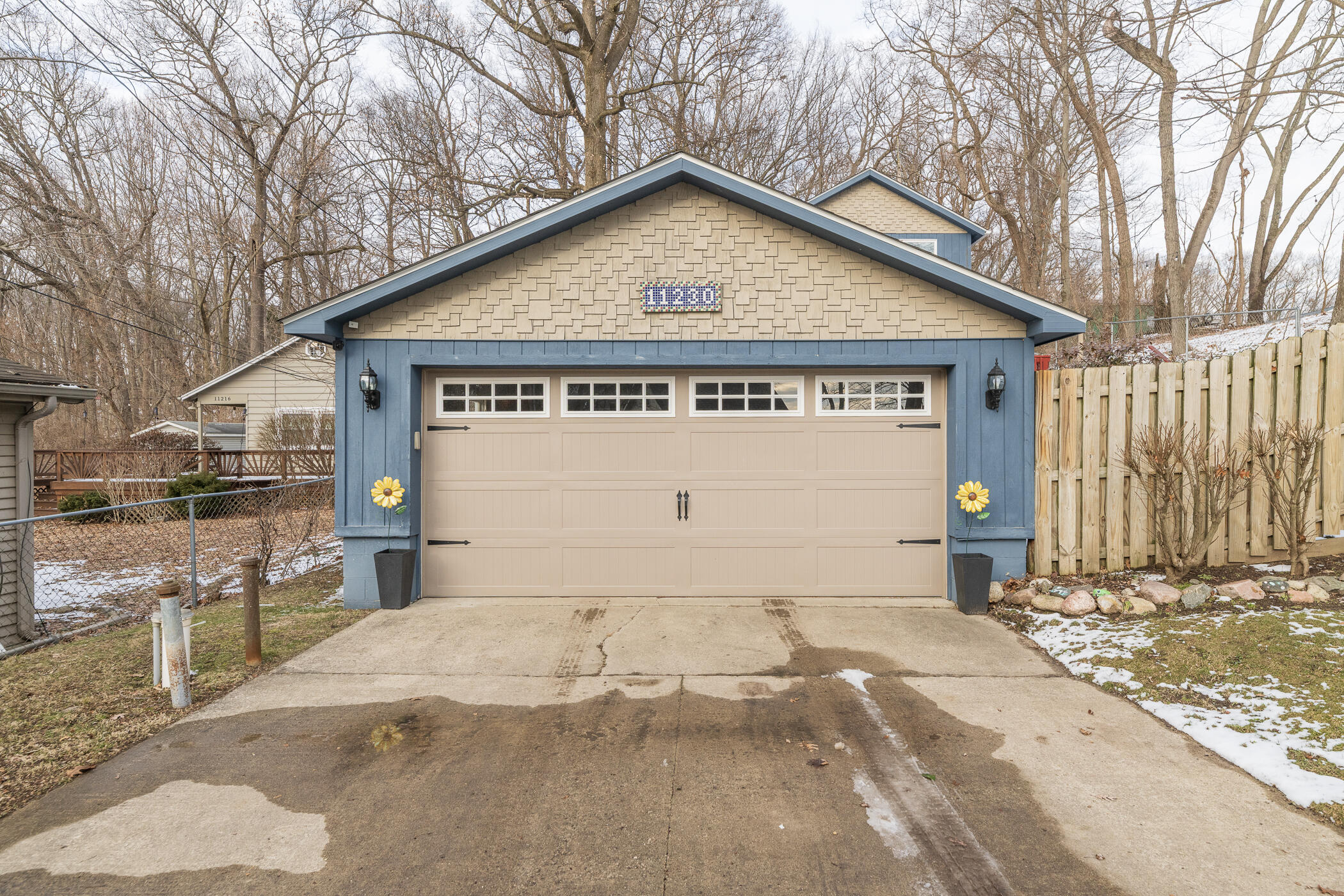 11230 Lakeshore Drive Three Rivers, MI 49093 - Photo 11 of 69 11230 Lakeshore Dr-41