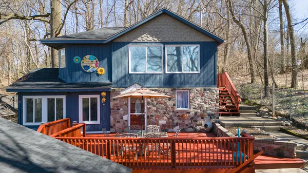 $349,000 | 11230 Lakeshore Drive, Three Rivers, MI 49093