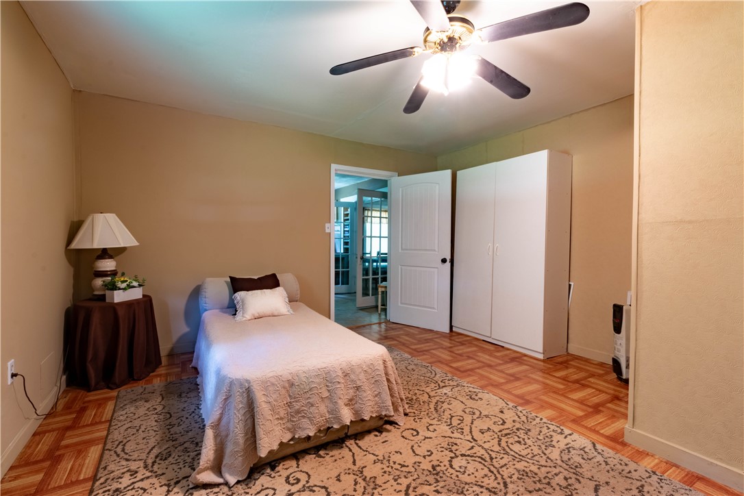 130 South King Street Seneca, SC 29678 - Photo 13 of 20