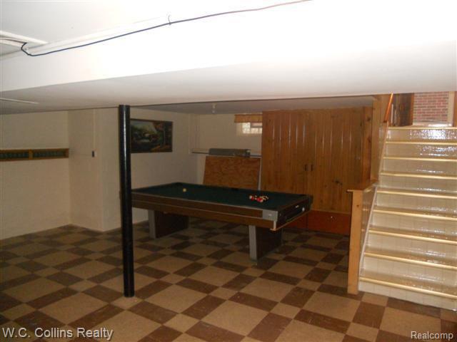 8608 Harding Street Center Line, MI 48015 - Photo 12 of 15 Harding 010 (Small)