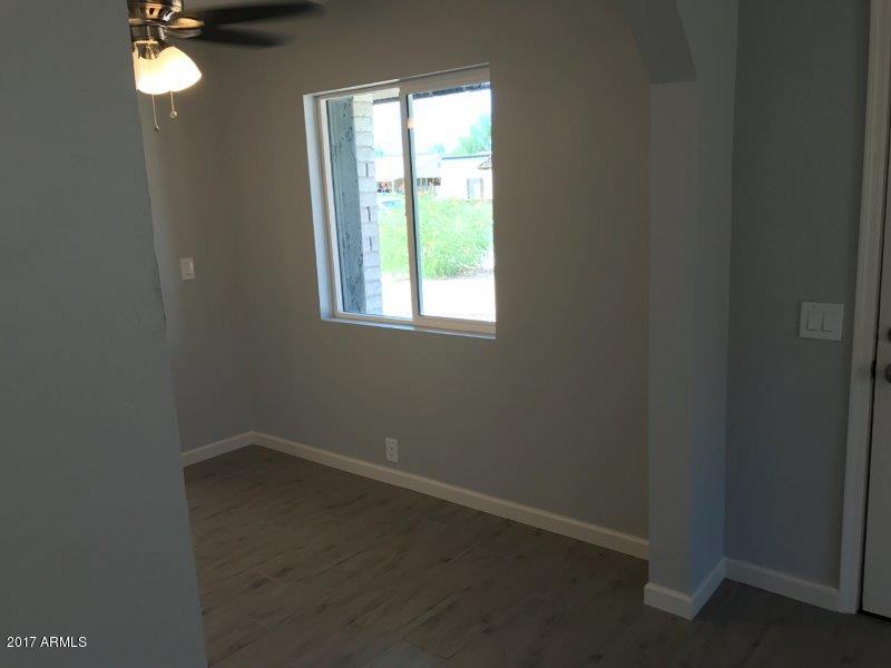 439 North Cherry Mesa, AZ 85201 - Photo 3 of 17 IMG_6198