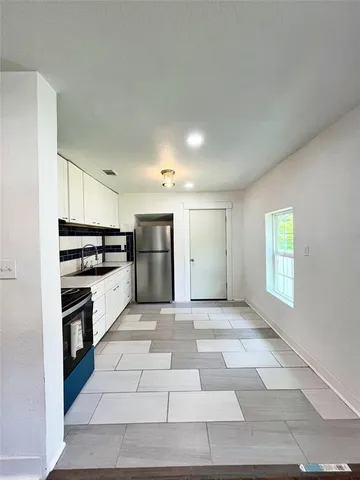 $180,000 | 601 Blevins Street, Fort Worth, TX 76111