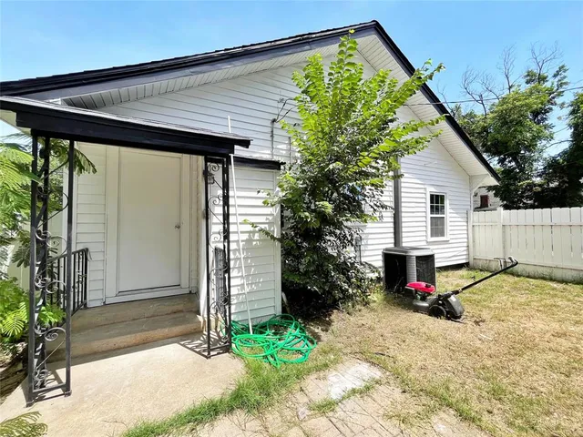 $180,000 | 601 Blevins Street, Fort Worth, TX 76111