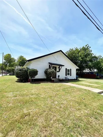 $180,000 | 601 Blevins Street, Fort Worth, TX 76111