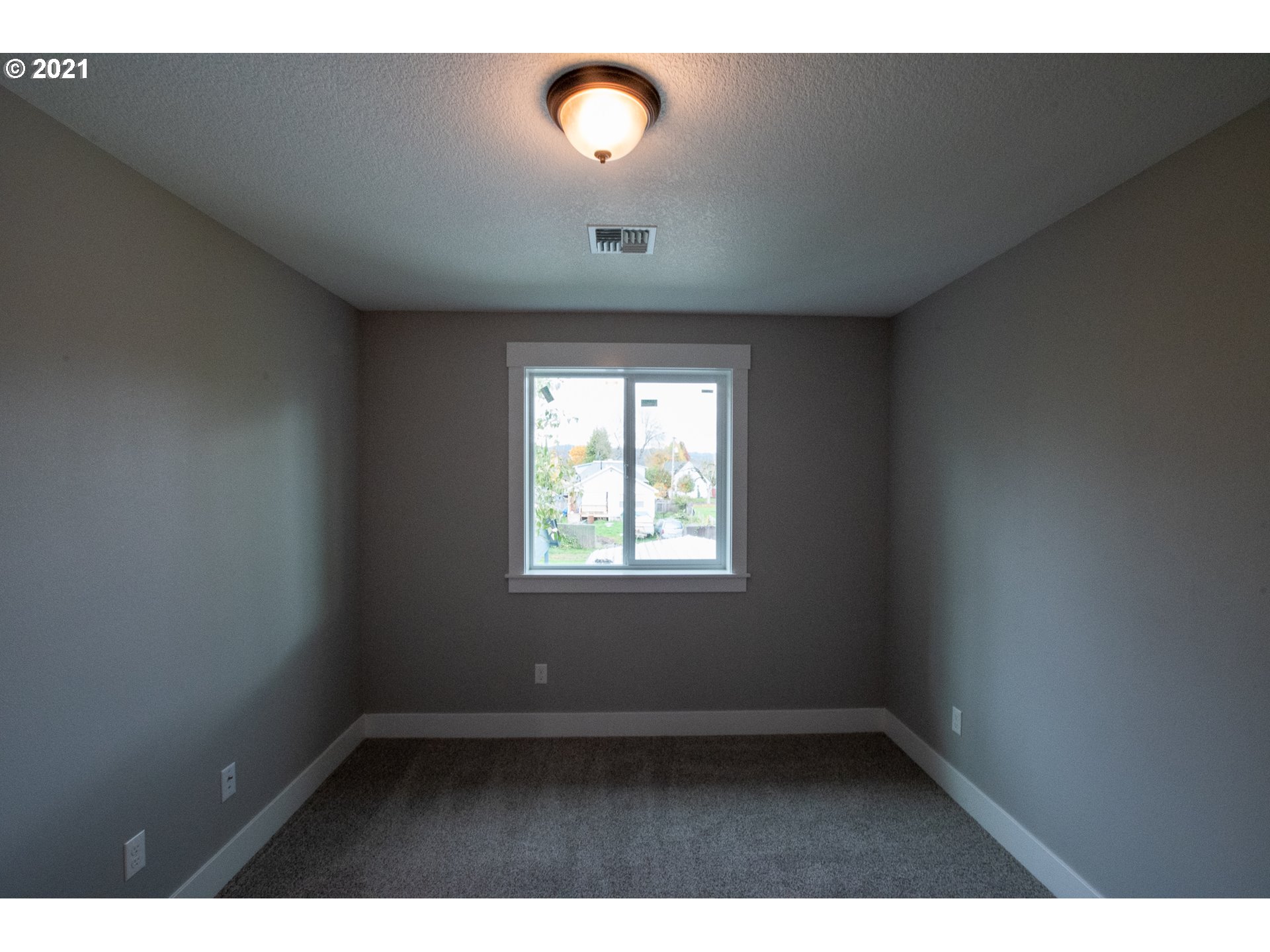 445 South 7th Street Independence, OR 97351 - Photo 19 of 24 Gallery Image 19