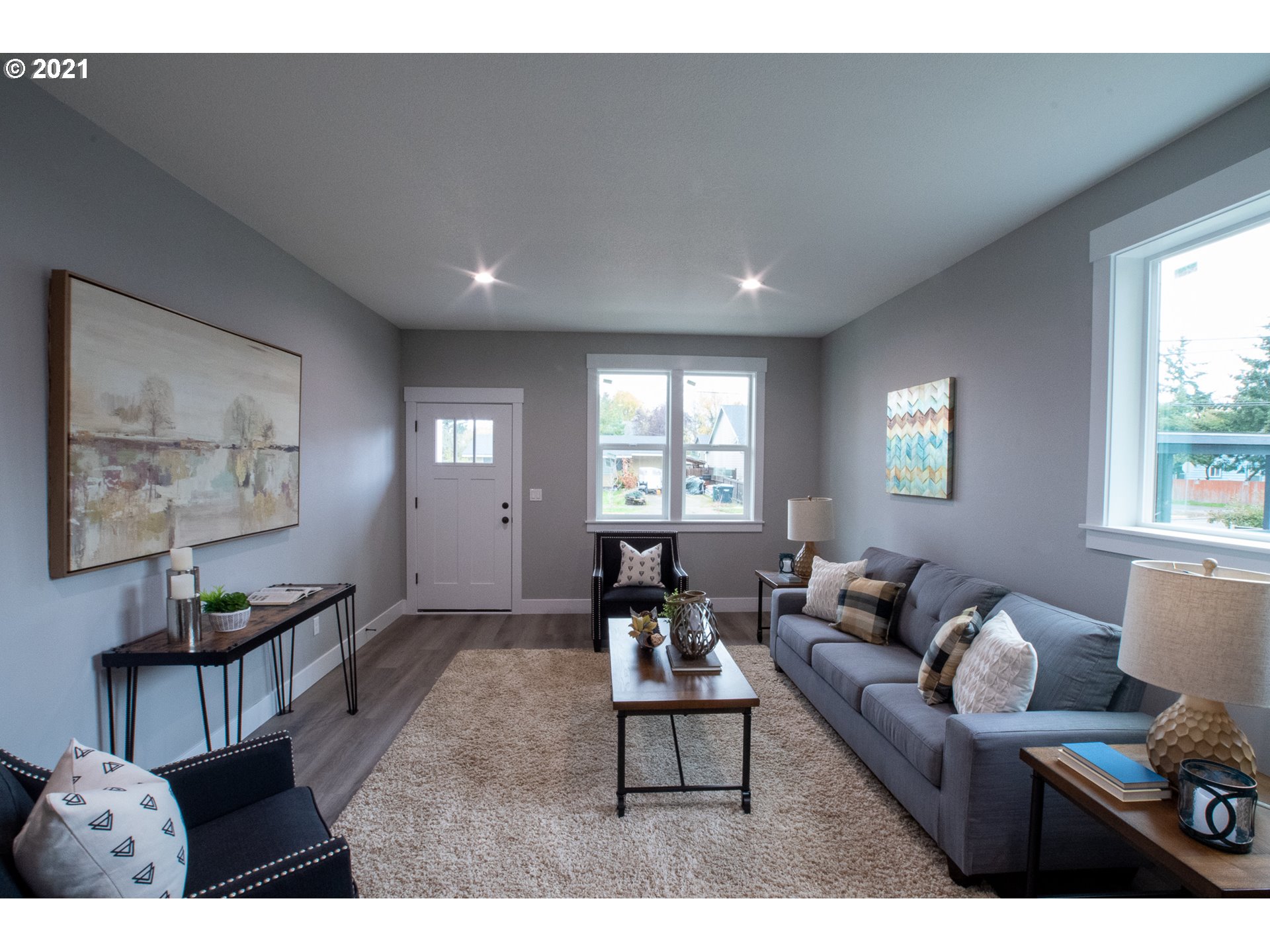 445 South 7th Street Independence, OR 97351 - Photo 3 of 24 Gallery Image 3