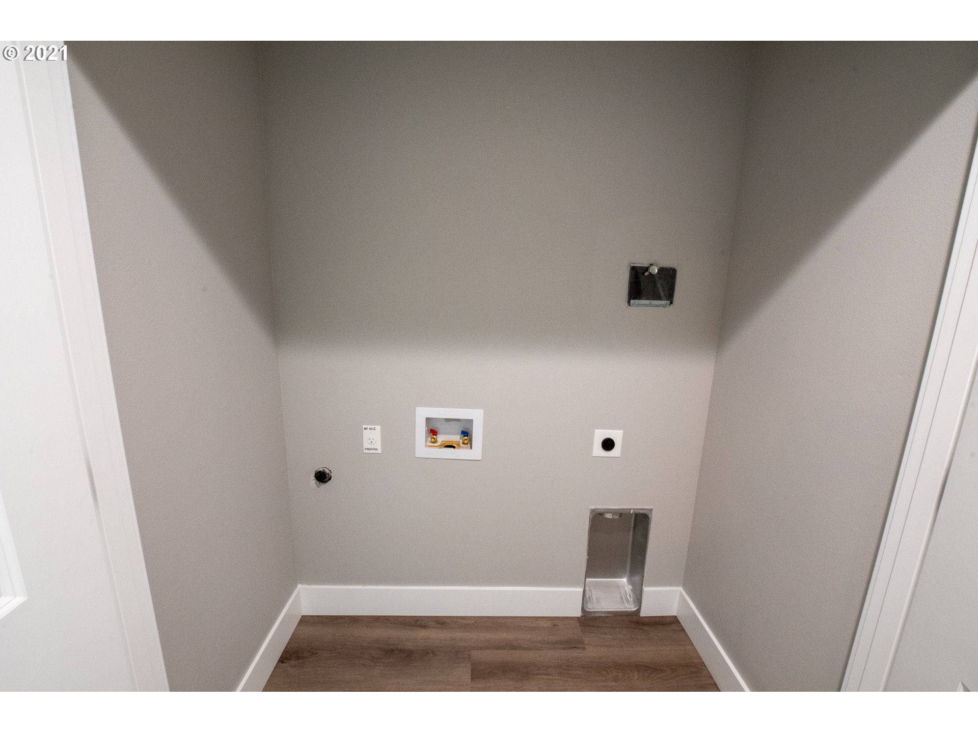 445 South 7th Street Independence, OR 97351 - Photo 23 of 24 Gallery Image 23