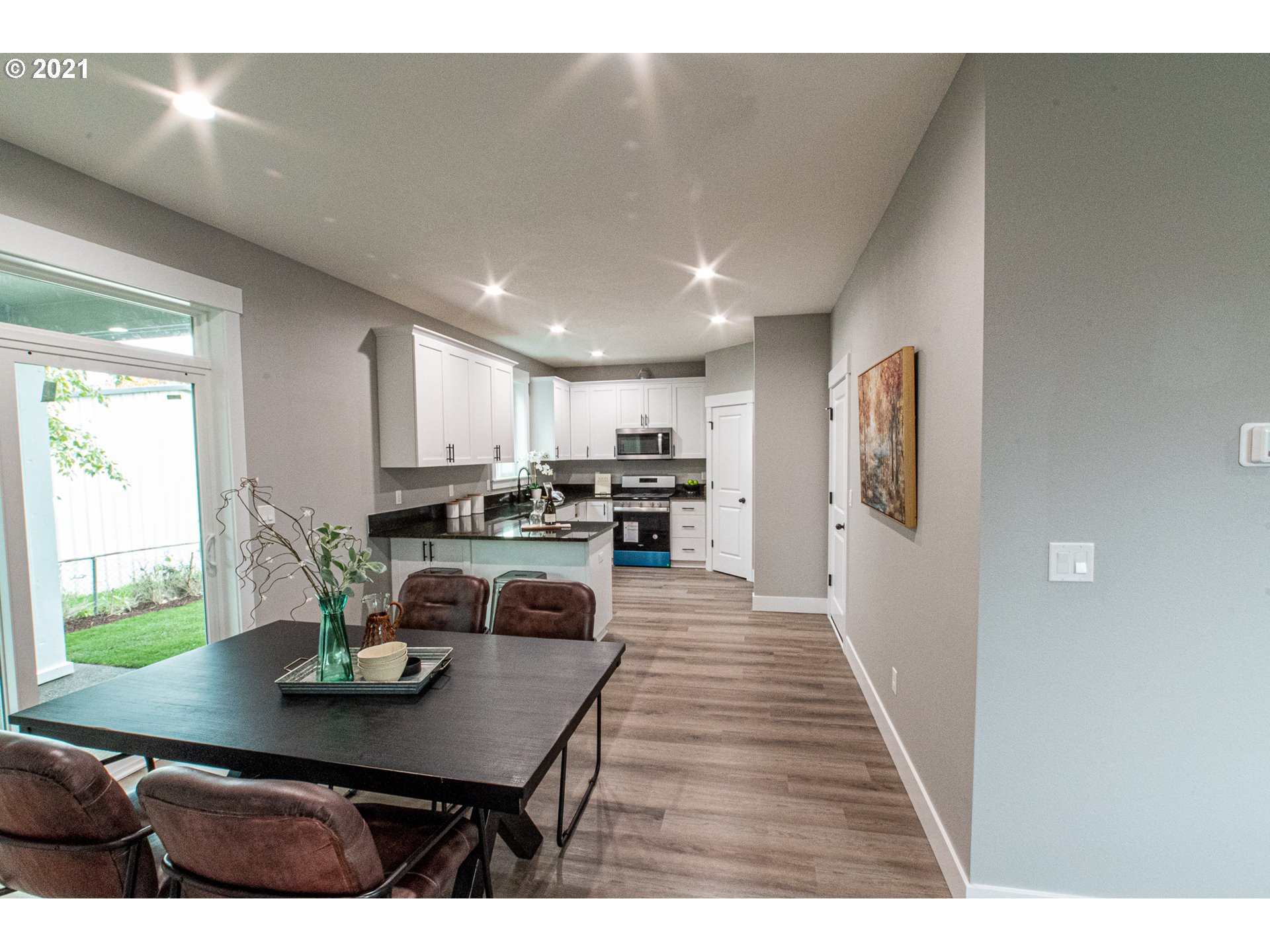 445 South 7th Street Independence, OR 97351 - Photo 6 of 24 Gallery Image 6