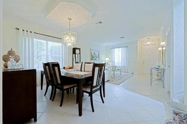 $3,600 | 4156 Meade Way, West Palm Beach, FL 33409