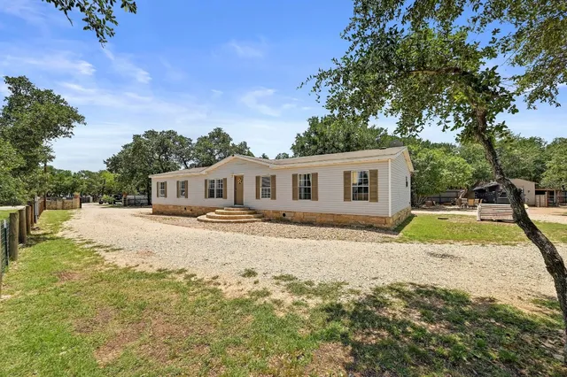 $340,000 | 305 Saratoga Springs Cove, Liberty Hill, TX 78642