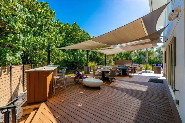 $1,749,000 | 1957 Frosted Turquoise Way, Vero Beach, FL 32963