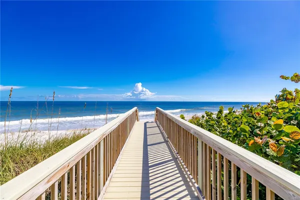 $1,699,000 | 1957 Frosted Turquoise Way, Vero Beach, FL 32963