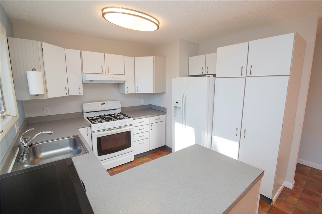 60 Margin Street, Unit 102 Westerly, RI 02891 - Photo 9 of 29