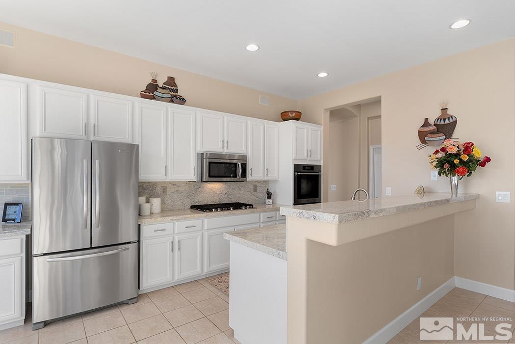 2750 Shadow Dancer Trail Reno, NV 89511 - Photo 11 of 40 Photo 11
