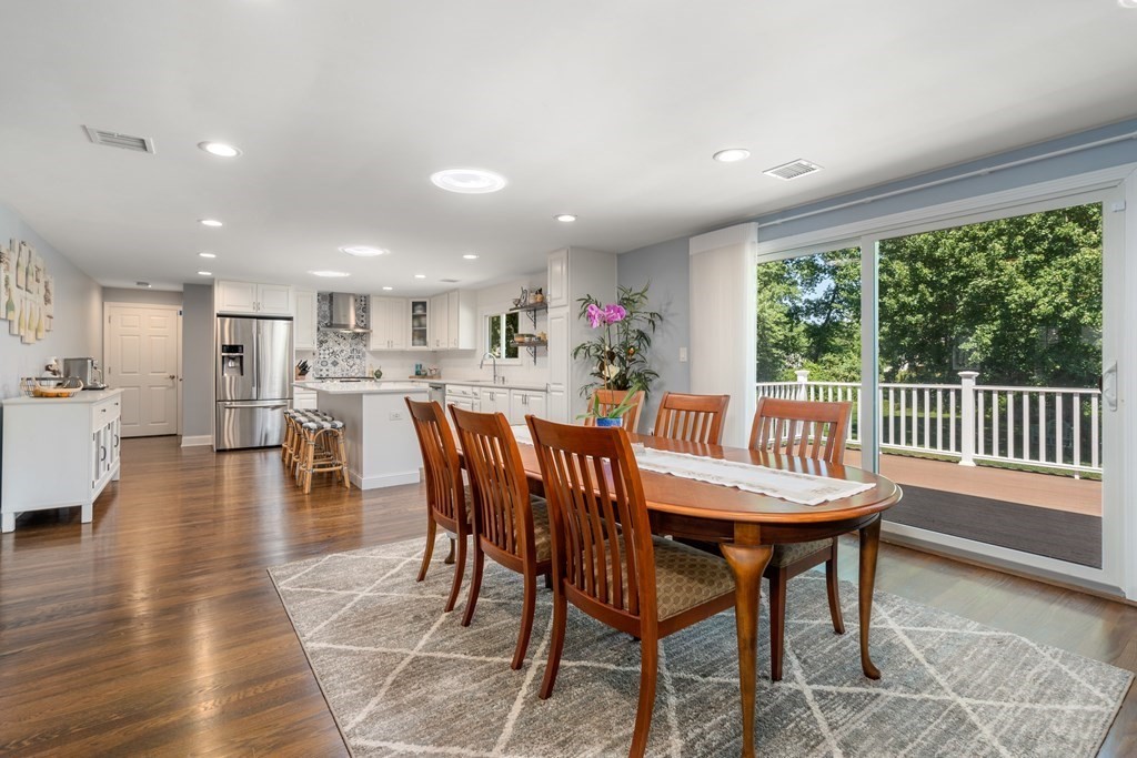 4 Suncrest Road Andover, MA 01810 - Photo 13 of 37