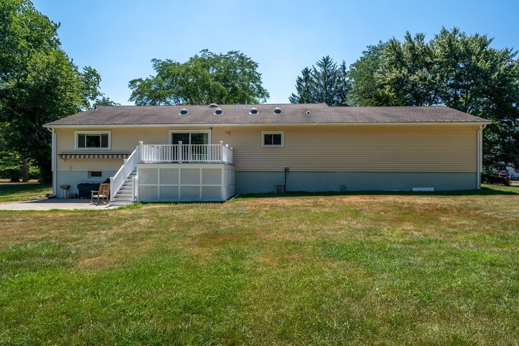 4 Suncrest Road Andover, MA 01810 - Photo 35 of 37