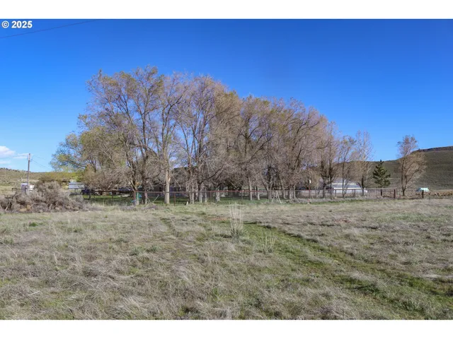 $1,100,000 | 43151 Eagle Lane, Burns, OR 97720