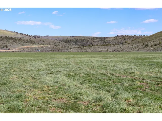 $1,100,000 | 43151 Eagle Lane, Burns, OR 97720