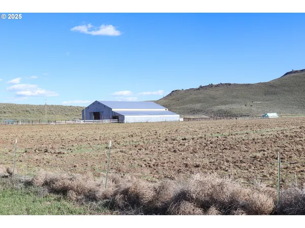 $1,100,000 | 43151 Eagle Lane, Burns, OR 97720