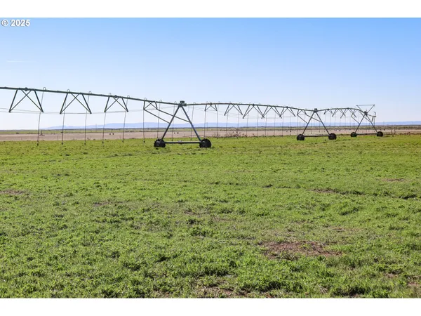 $1,100,000 | 43151 Eagle Lane, Burns, OR 97720