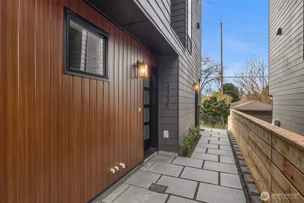 $779,950 | 333 Northwest 47th Street, Unit C, Seattle, WA 98107