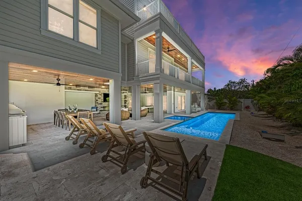 $4,440,000 | 215 83rd Street, Holmes Beach, FL 34217