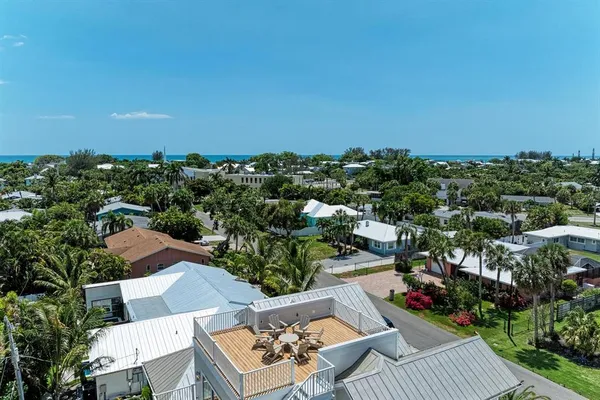 $4,440,000 | 215 83rd Street, Holmes Beach, FL 34217
