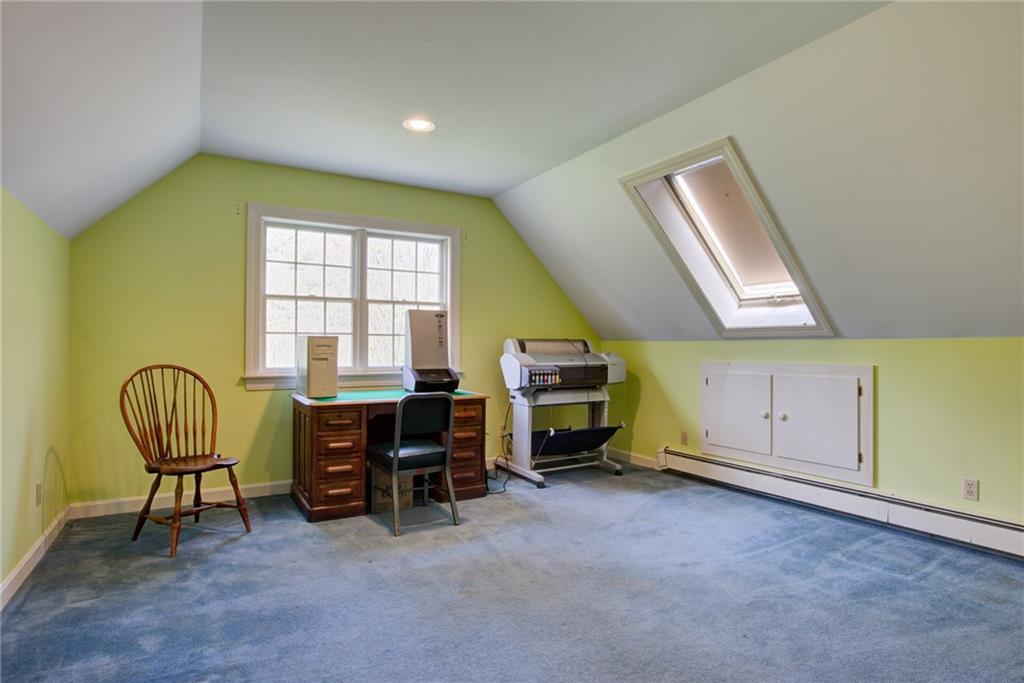 57 Pine Ridge Road Damariscotta, ME 04543 - Photo 27 of 35 4th bedroom could be used as a guest...