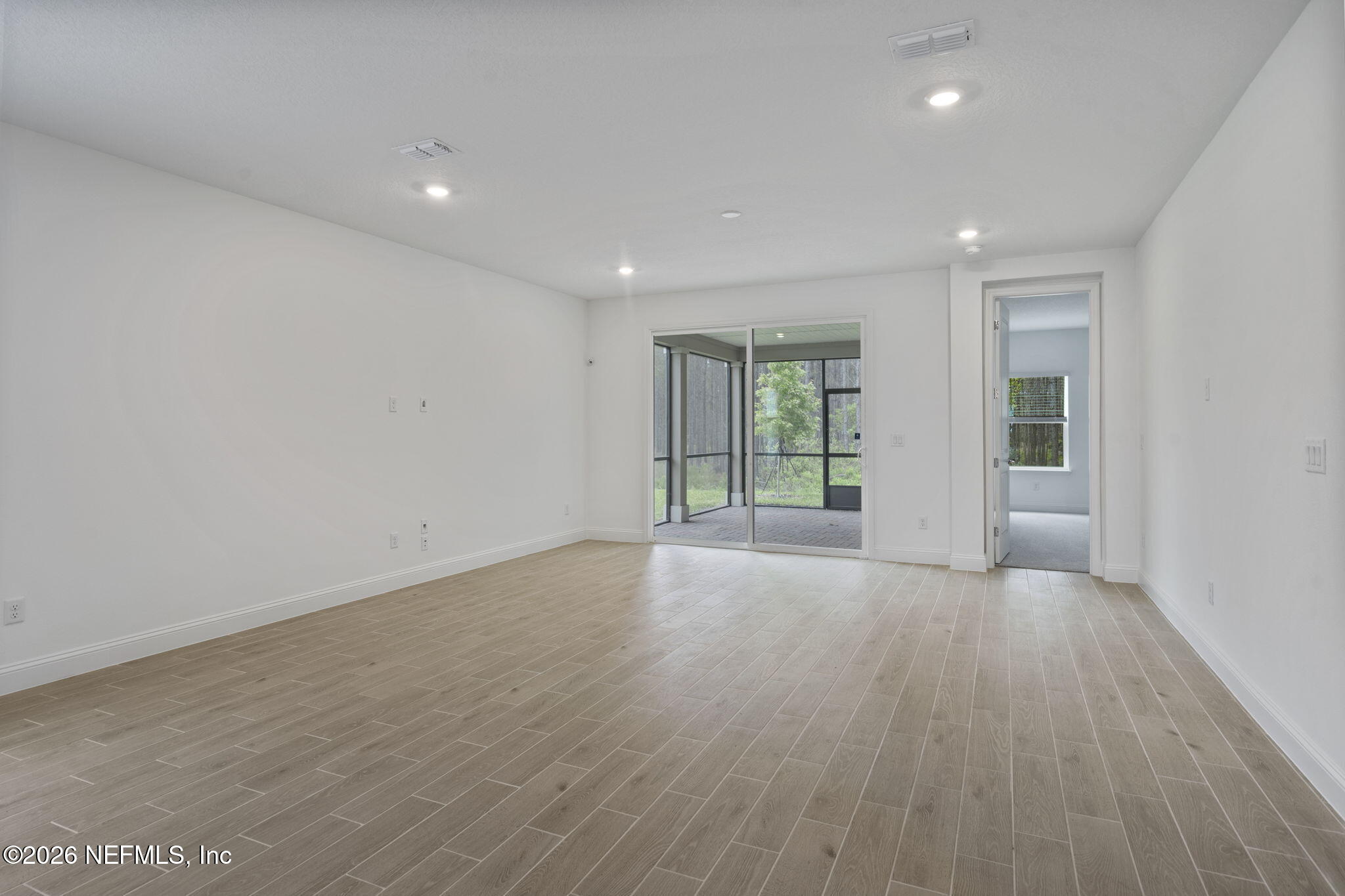 76101 Estuary Way Yulee, FL 32097 - Photo 16 of 47 Living Room