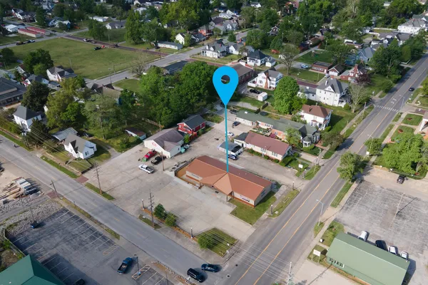$650,000 | 109 West Poplar Street, Harrisburg, IL 62946
