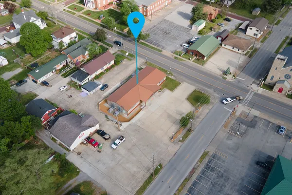 $650,000 | 109 West Poplar Street, Harrisburg, IL 62946