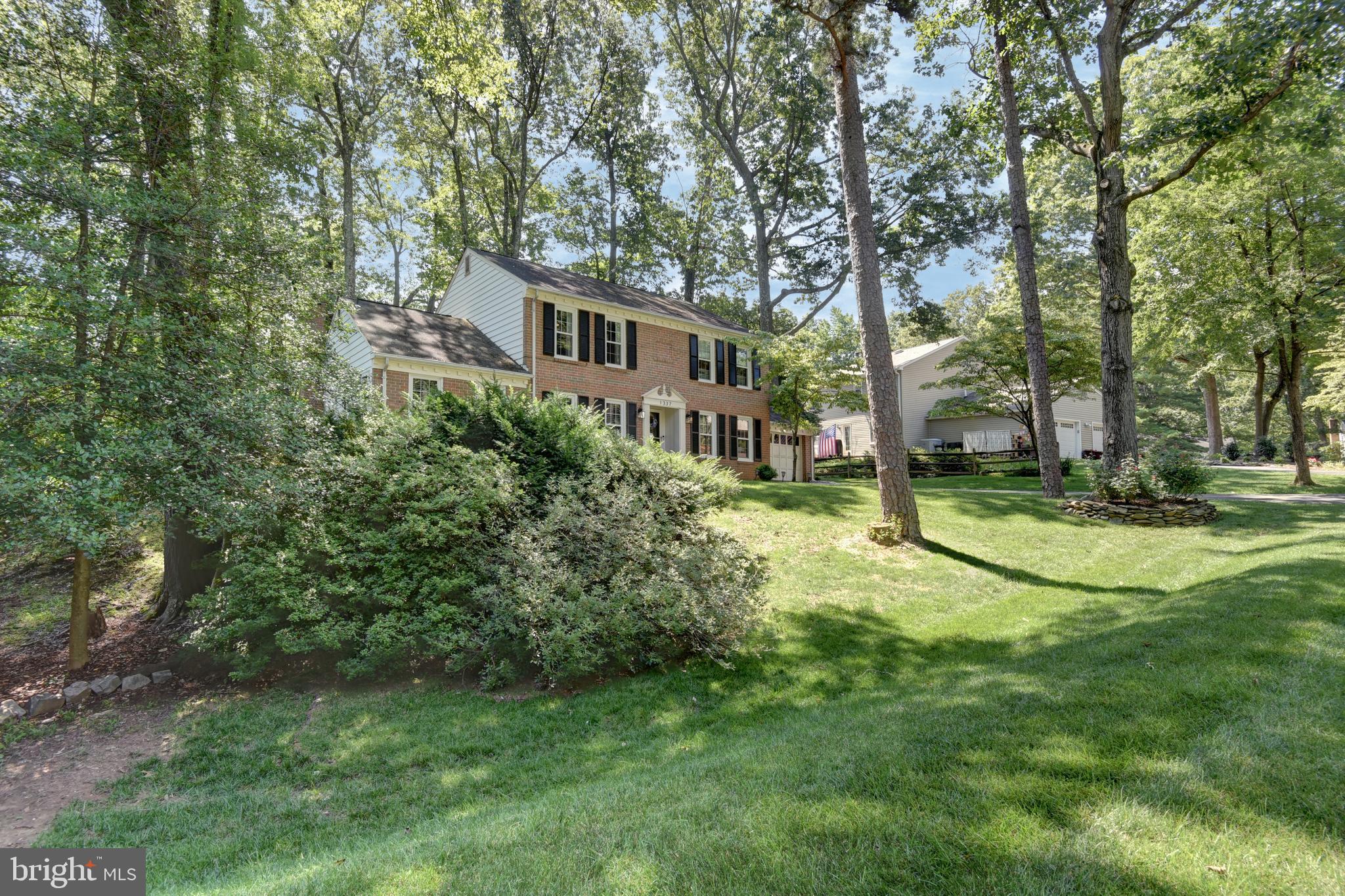 1337 Buttermilk Lane Reston, VA 20190 - Photo 3 of 43 Gallery Image 3