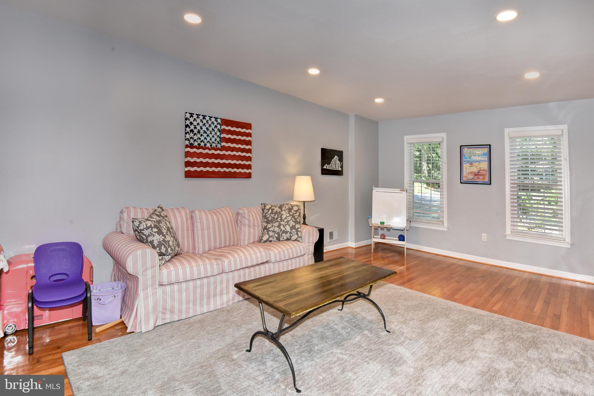 1337 Buttermilk Lane Reston, VA 20190 - Photo 8 of 43 Gallery Image 8
