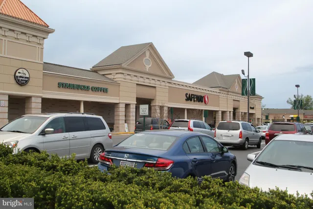 $2,150 | 14414 Parkvale Road, Unit 2, Rockville, MD 20853