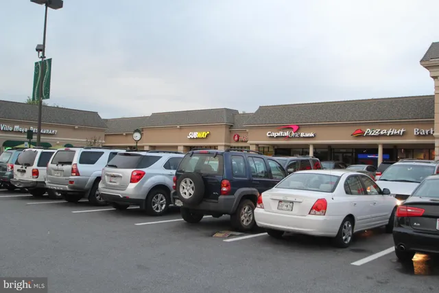 $2,150 | 14414 Parkvale Road, Unit 2, Rockville, MD 20853