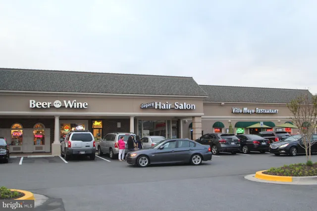 $2,150 | 14414 Parkvale Road, Unit 2, Rockville, MD 20853