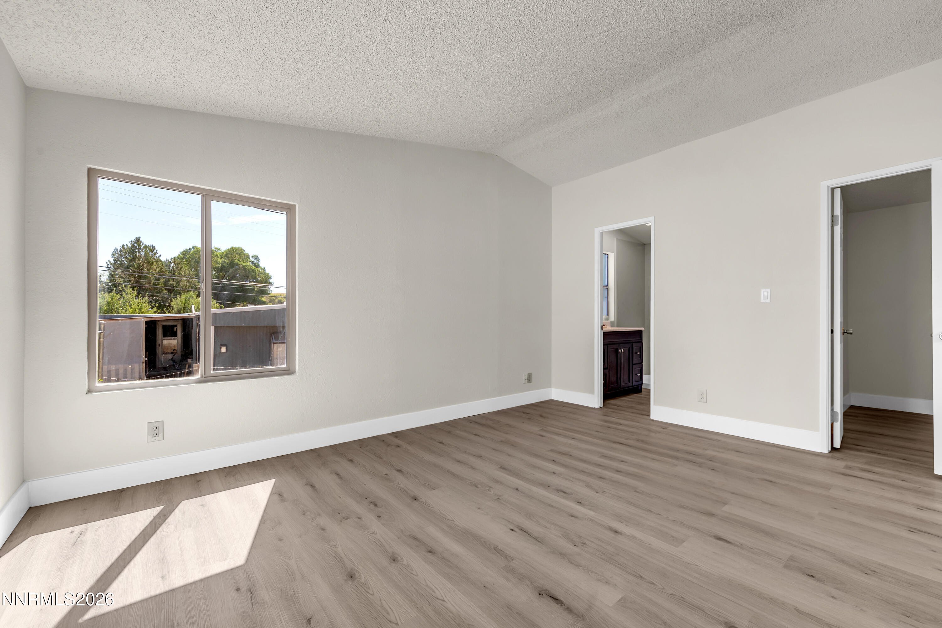 5136 Sun Valley Boulevard Sun Valley, NV 89433 - Photo 17 of 33 SunValley5136-017