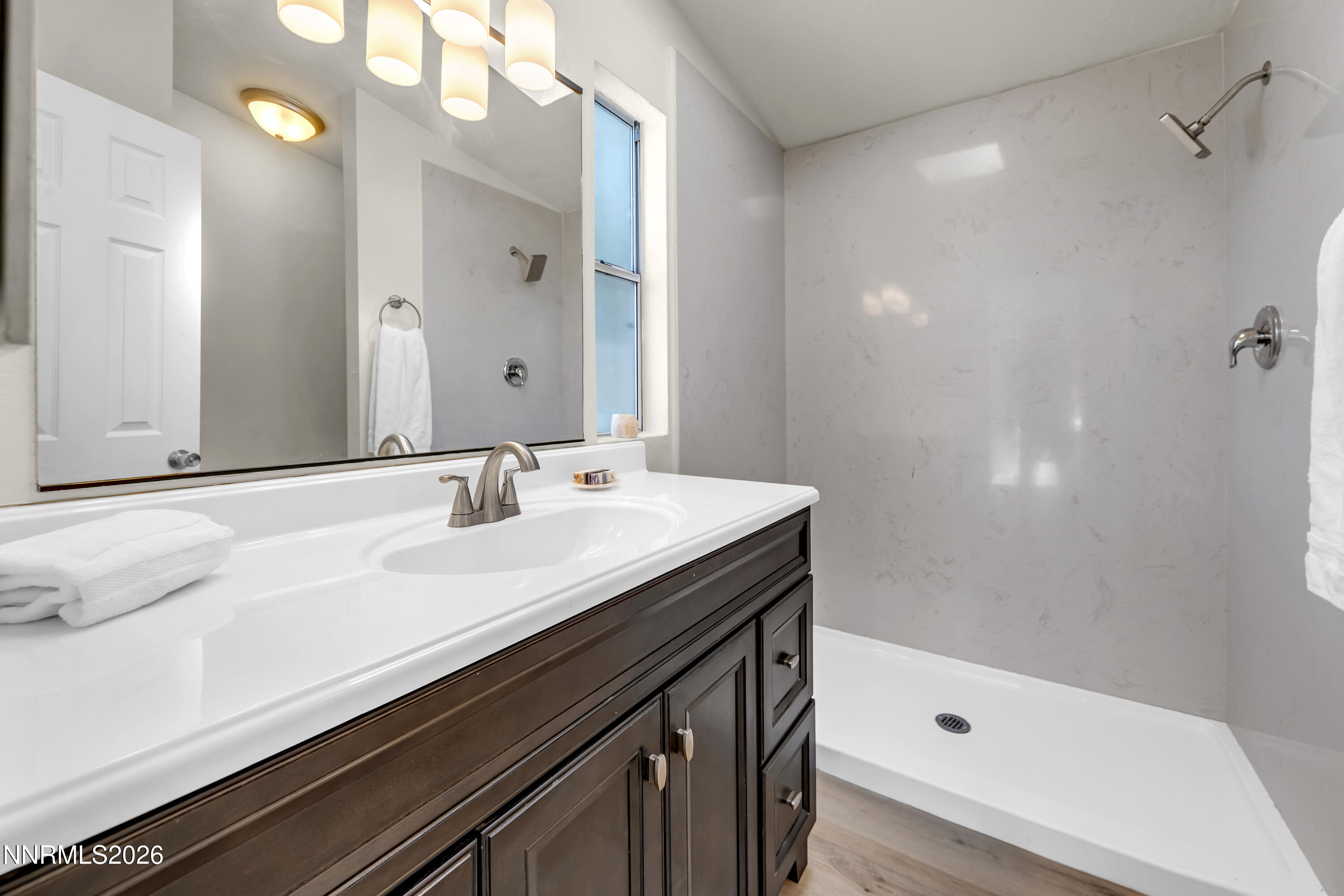 5136 Sun Valley Boulevard Sun Valley, NV 89433 - Photo 18 of 33 SunValley5136-018