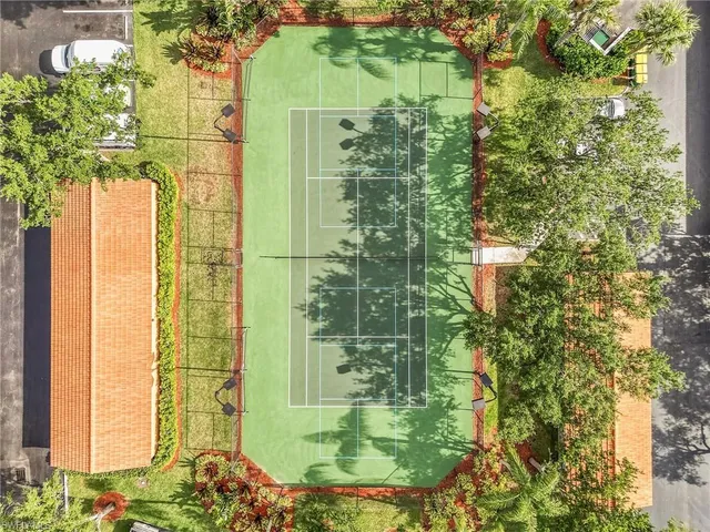 $1,900 | 1180 Wildwood Lakes Boulevard, Unit 208, Naples, FL 34104