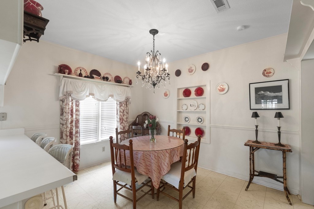228 Depot Street Slocomb, AL 36375 - Photo 6 of 31