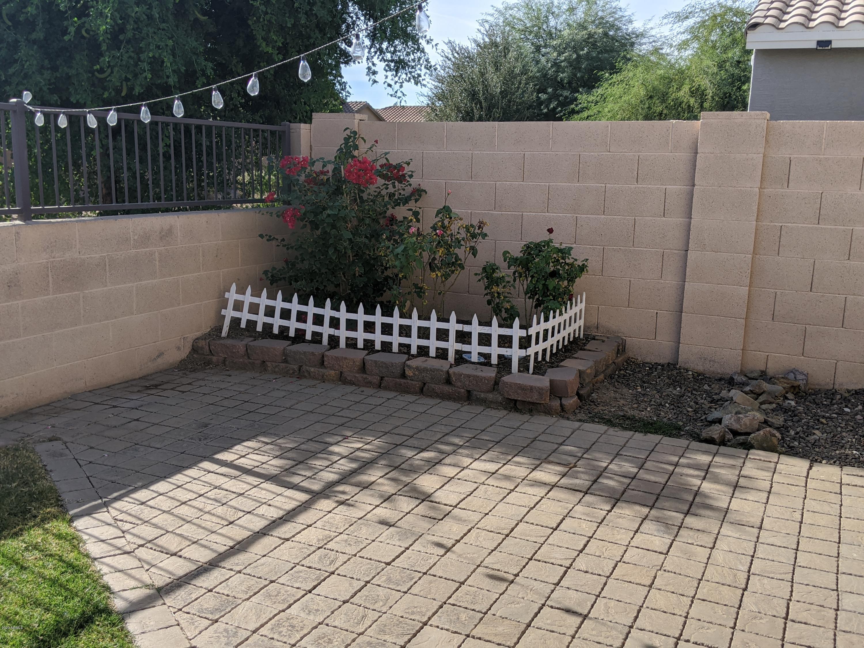 21019 East Avenida Del Valle Queen Creek, AZ 85142 - Photo 44 of 52 a view of a bench in wooden floor