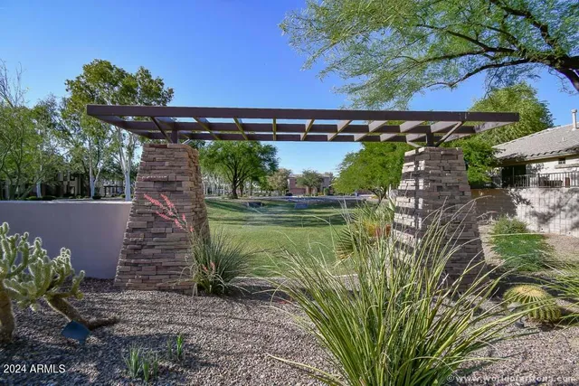 $2,200 | 21019 East Avenida Del Valle, Queen Creek, AZ 85142