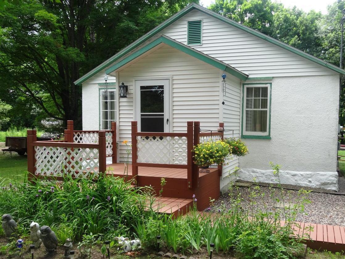 5225 Ridge Street Rhinelander, WI 54501 - Photo 1 of 25 Gallery Image 1