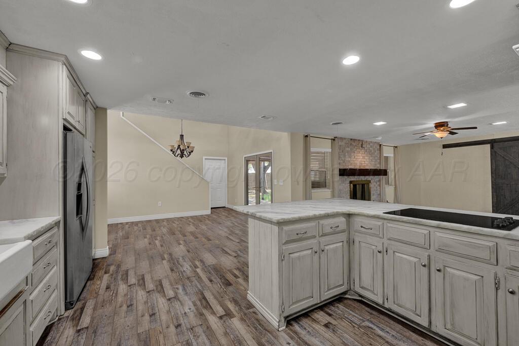 6003 Jameson Road Amarillo, TX 79106 - Photo 12 of 27 kitchen 6