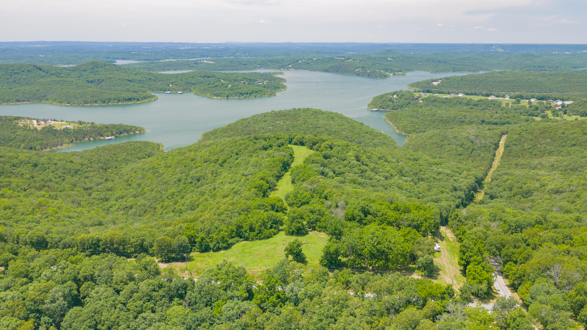 9015 Stallion Bluff Road Shell Knob, MO 65747 - Photo 4 of 49 DJI_20260604014406_0331_D-HDR